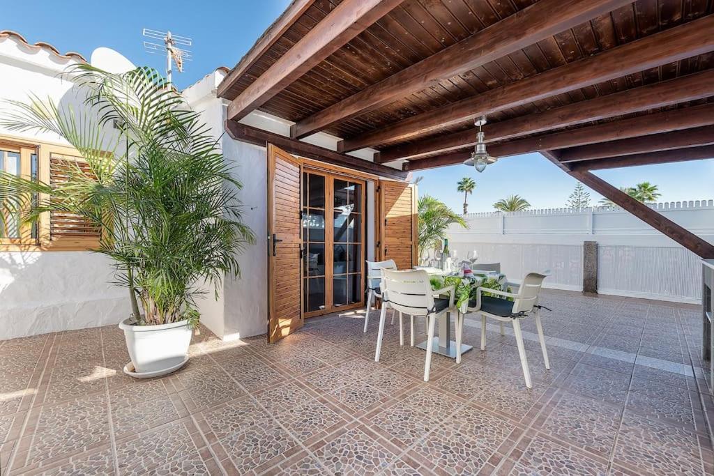 Bungalows Los Arcos 77 San Bartolomé المظهر الخارجي الصورة
