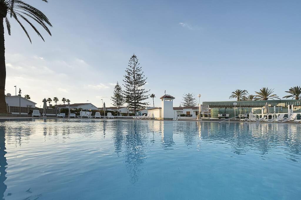 Bungalows Los Arcos 77 San Bartolomé المظهر الخارجي الصورة
