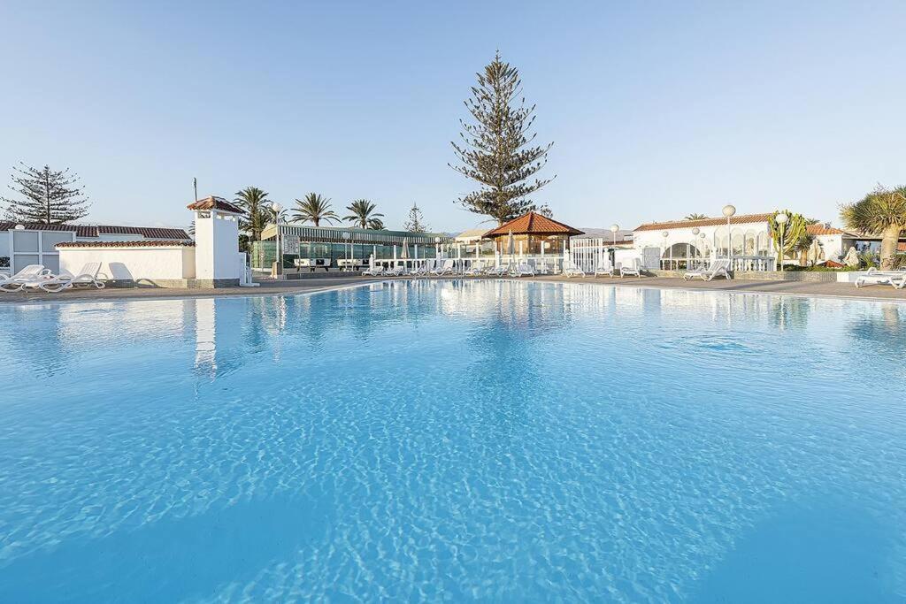 Bungalows Los Arcos 77 San Bartolomé المظهر الخارجي الصورة